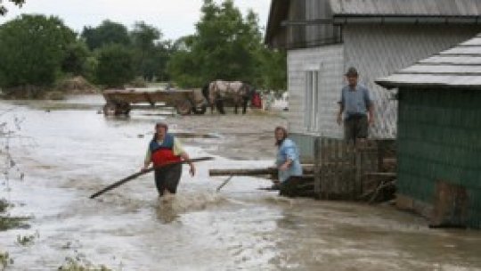 Case inundate la periferia Galațiului