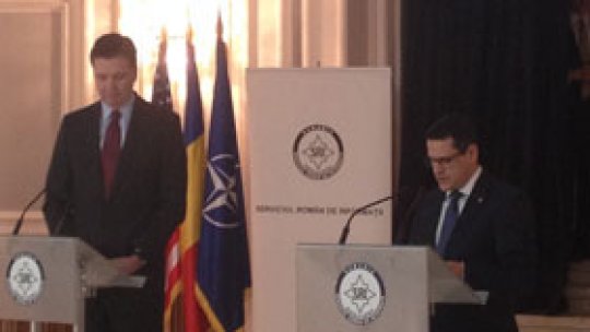 Lupta anticorupţie, prioritară pentru SRI şi FBI