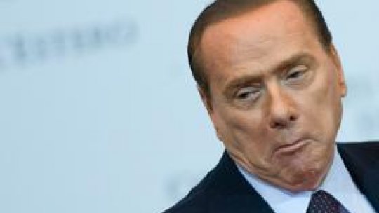 Berlusconi, ultima zi de servicii sociale