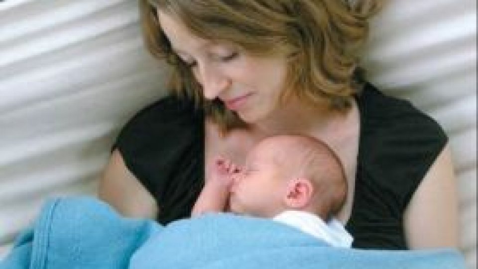 INS: Femeile sunt în continuare majoritare