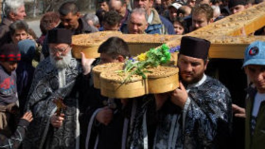 În Valea Jiului, mii de credincioși sunt așteptați la Drumul Crucii