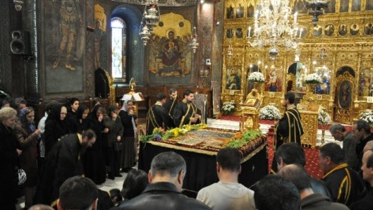 Creştinii ortodocşi şi cei greco catolici sunt în Vinerea Mare