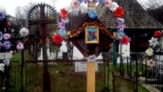 Paștele în cel mai vechi lăcaş de cult al momârlanilor, Biserica Sânonilor