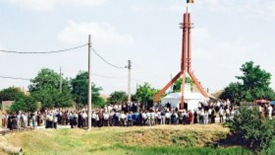 Memoria celor deportaţi de regimul comunist, cinstită la Fundata