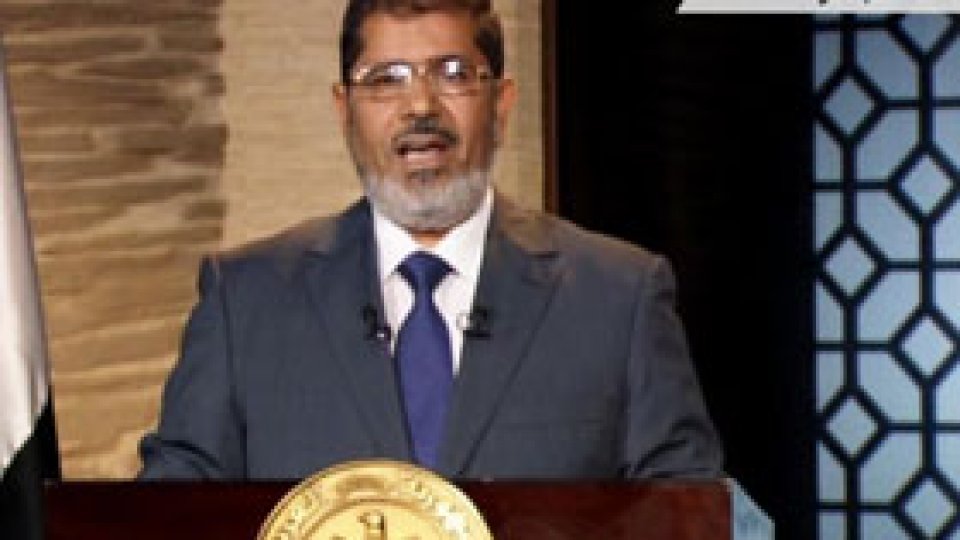 Fostul lider egiptean Mohamed Morsi, condamnat