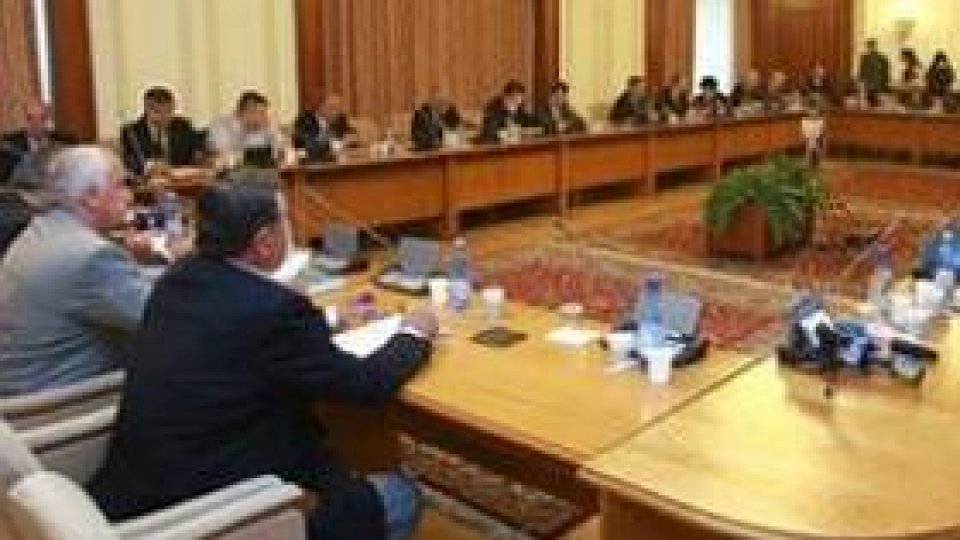 Legea înfiinţării şi finanţării partidelor politice, din nou în Comisie