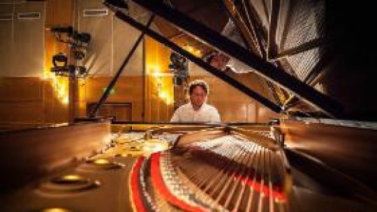 Horia Mihail și Pianul Călător la Braşov