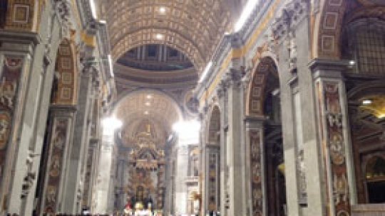 Papa Francisc a oficiat slujba de Paşte la Vatican