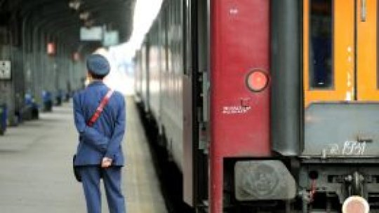 Circulaţia feroviară pe ruta Floreşti-Câmpina, oprită de un proiectil