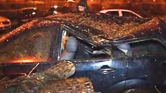 Vântul puternic continuă să facă pagube în Constanţa