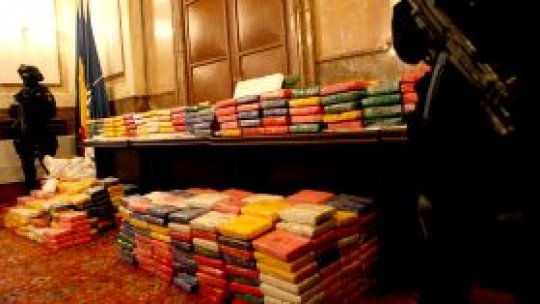 Captură record de cocaină la Timișoara. Drogurile, ascunse în mobilă