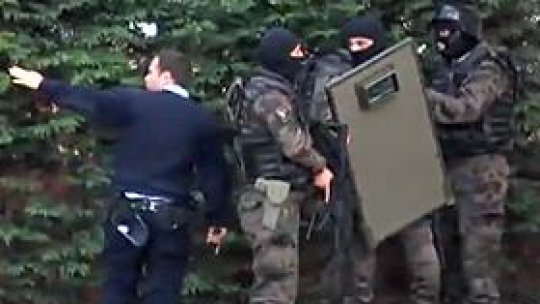 Gloanţe de cauciuc şi gaze lacrimogene la Istanbul