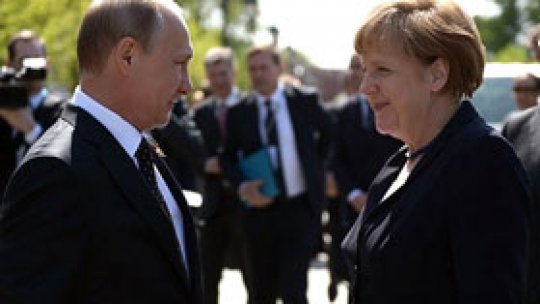 Angela Merkel: acordurile de la Minsk, "încălcate de ambele părţi"