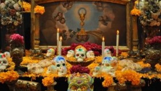 Redescoperă lumea : De la Samhain la Dia de los Muertos