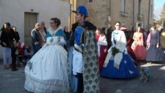 Redescoperă lumea:Roquemaure