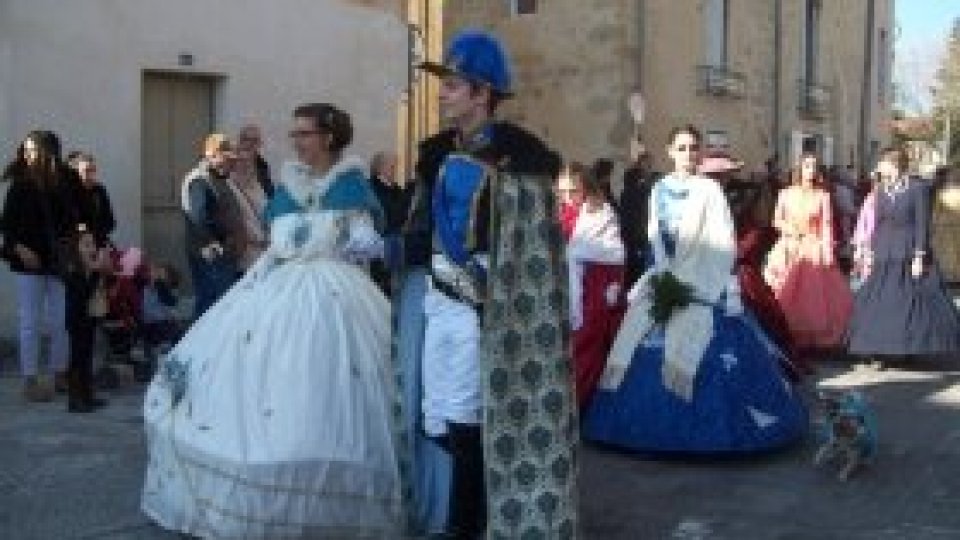 Redescoperă lumea:Roquemaure