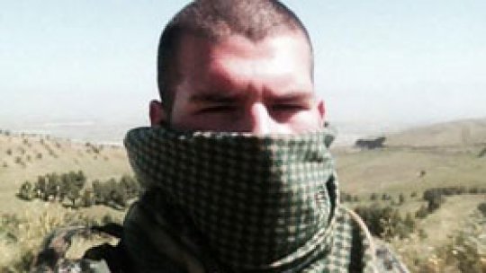 Doi foşti militari români luptă împotriva islamiştilor