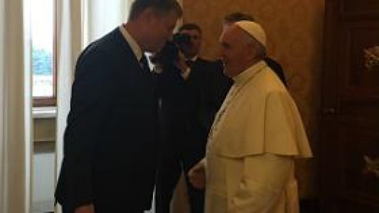 Președintele Klaus Iohannis, primit la Vatican de Papa Francisc
