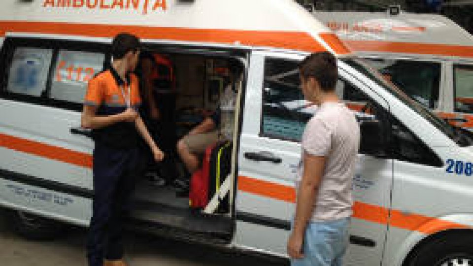 Șoferi, prinși că nu au acordat prioritate ambulanței