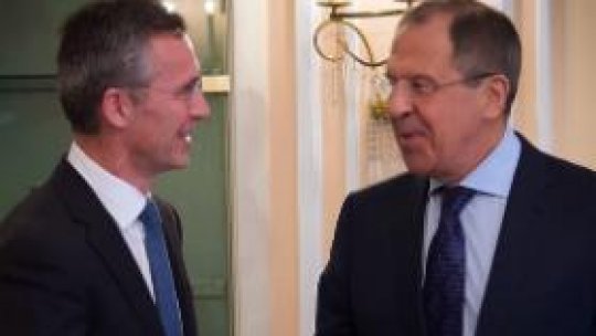 Secretarul general al NATO, discuții cu ministrul de externe al Rusiei