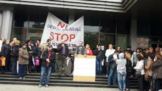 Sindicaliştii din administraţia locală au protestat la Bucureşti