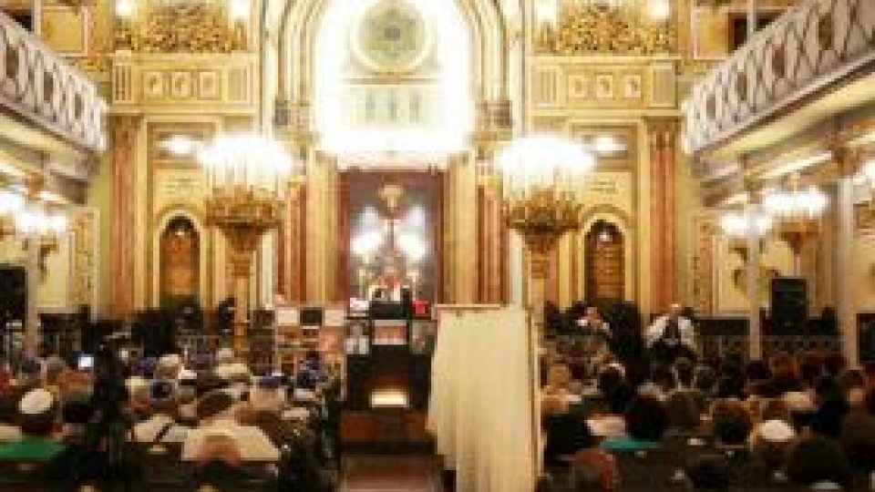 Președintele și premierul, la dezbaterea "Decalogul-fundament al justiţiei"