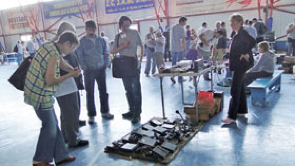 Radioamatorii "pot salva vieți în cazul unor calamități naturale"