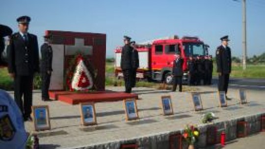 Ceremonii pentru victimele tragediei de la Mihăilești