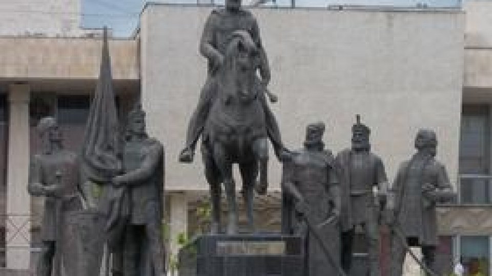 Statuia lui Mihai Viteazul din Sfântu Gheorghe creează divergenţe