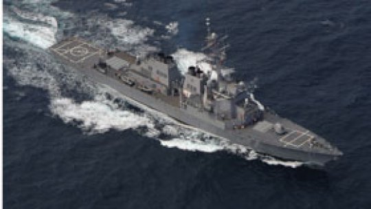 Distrugătorul USS Ross, "obligat să se retragă de avioane ruseşti"