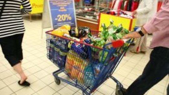 De mâine, scade taxa pe valoare adăugată la alimente