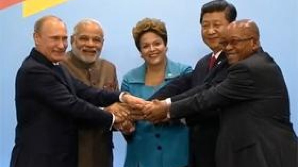 Rusia și China își fac propria Bancă Mondială