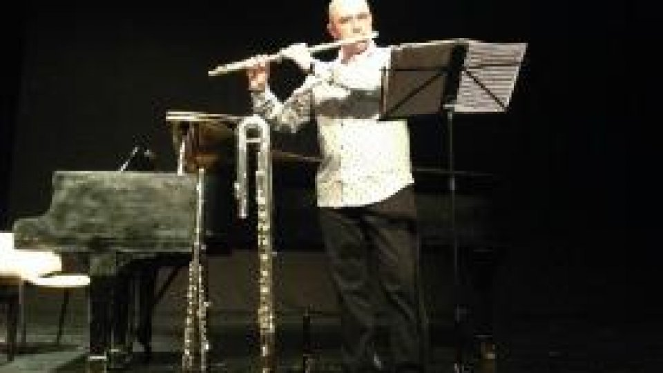 Flautul Fermecat s-a întâlnit la Tulcea cu Pianul Călător