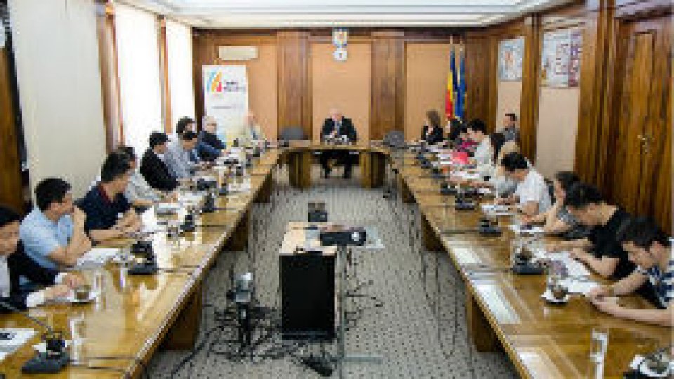 24 de manageri şi operatori culturali din China, în vizită la Radio România