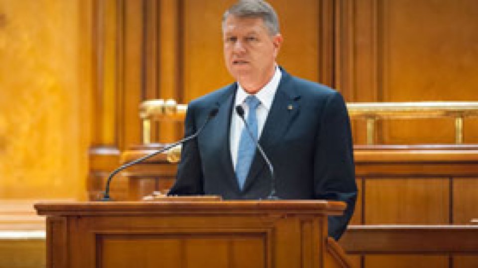 Klaus Iohannis a prezentat Parlamentului Strategia Naţională de Apărare
