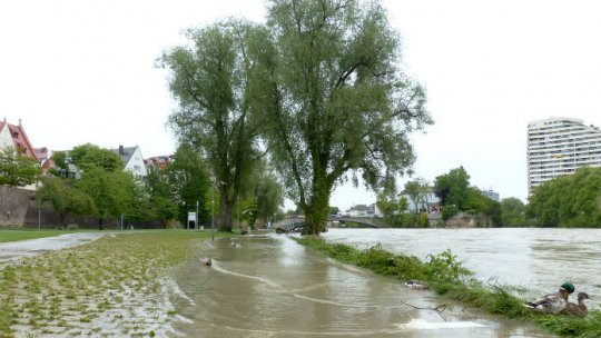 Ploi abundente și risc de inundații