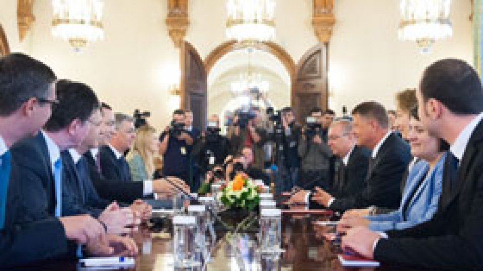 Consultări la Palatul Cotroceni pe tema Strategiei Naţionale de Apărare