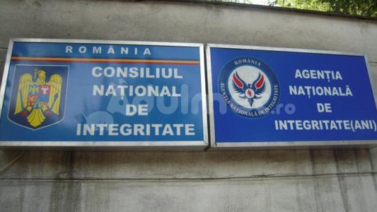 Trei candidaţi se luptă pentru conducerea ANI