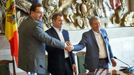 Partidele pro-europene de la Chişinău au semnat Acordul de guvernare