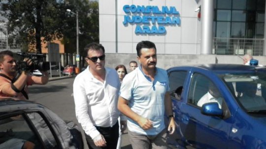 Presedintele CJ Arad, Nicolae Ioţcu, condus la DNA Timişoara pentru audieri