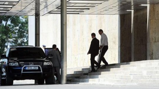 Victor Ponta pleacă mâine în Turcia pentru o nouă intervenţie chirurgicală