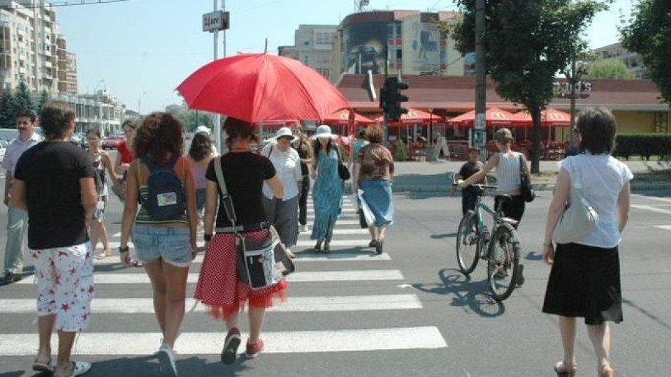 România,"cea mai lungă perioadă cu temperaturi ridicate din ultimii 10 ani"