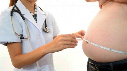 Peste 20% dintre românii de peste 18 ani, supraponderali şi obezi