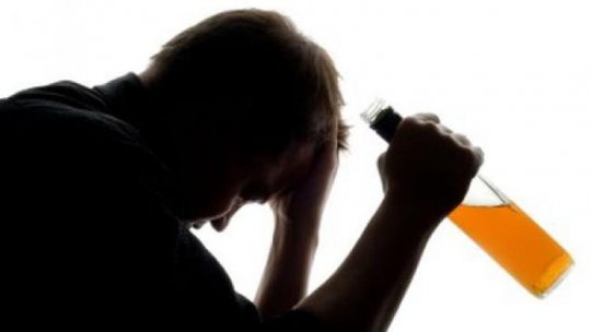România, în topul european al mortalităţii cauzate de consumul de alcool