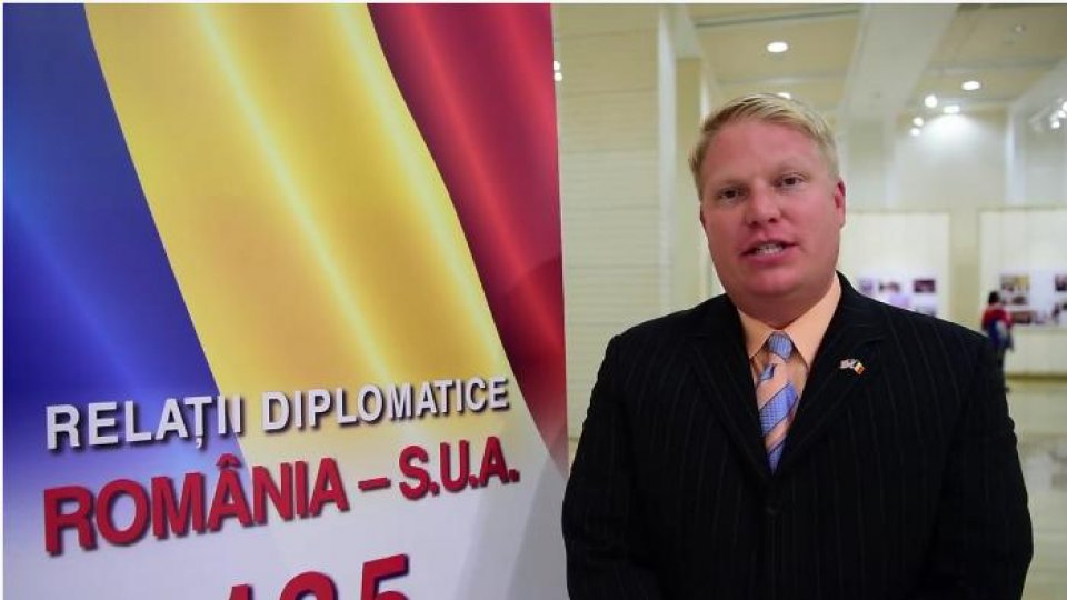 Românii "sunt foarte inteligenţi"
