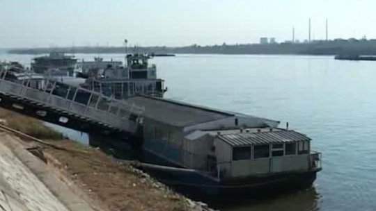 Navigaţia pe Dunăre, dificilă, din cauza scăderii accentuale a cotelor