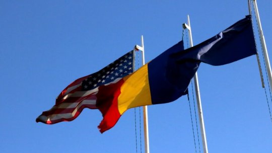 Ceremonie de transfer al autorității în Afganistan