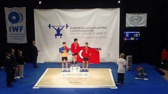 Cristian Luca, 3 medalii la CE de haltere pentru juniori din Suedia