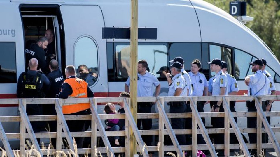 Danemarca a încercat să oprească fluxul de refugiaţi spre Suedia