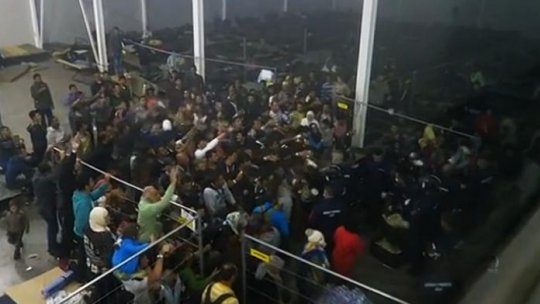 Anchetă în Ungaria în urma unor imagini surprinse în tabăra de la Röszke